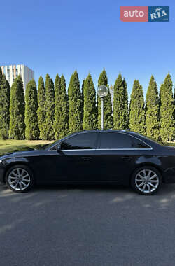 Седан Audi A4 2013 в 