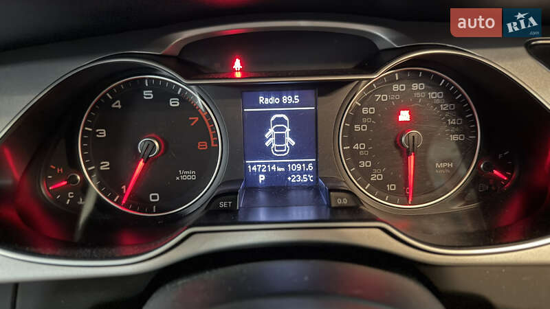 Седан Audi A4 2015 в Киеве