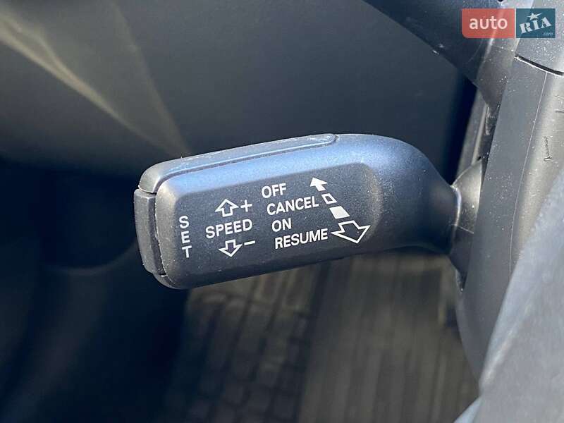 Седан Audi A4 2011 в Києві