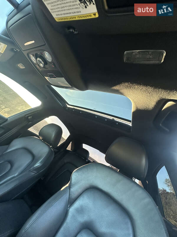 Седан Audi A4 2015 в Ровно