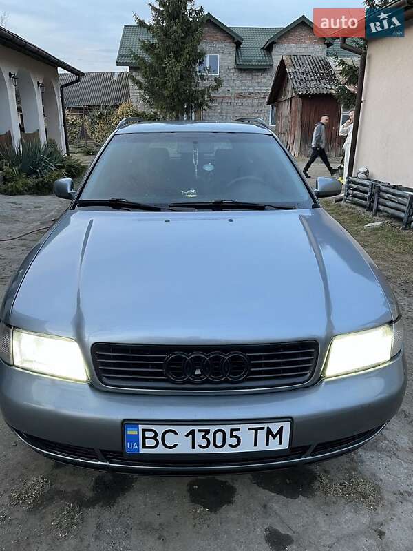 Audi A4 1998