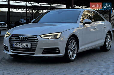 Седан Audi A4 2019 в 