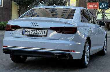 Седан Audi A4 2019 в 