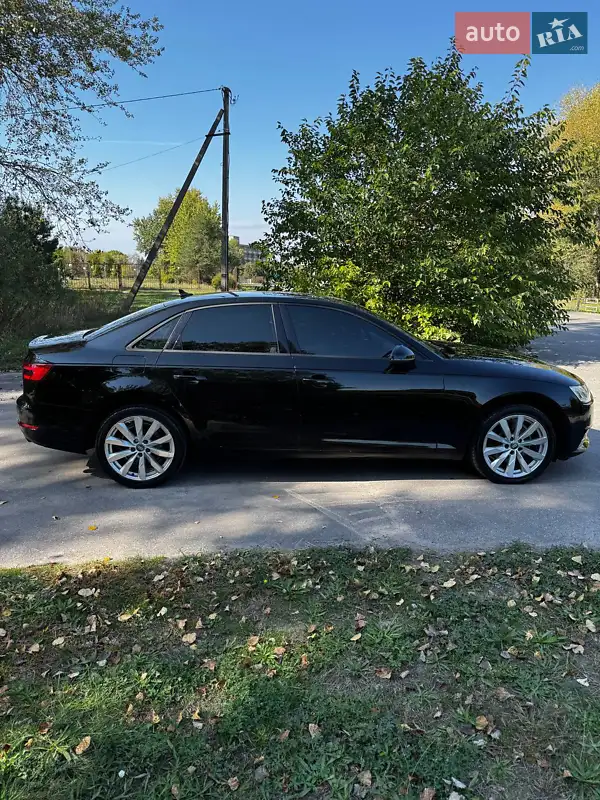 Audi A4 2016 VIN WAUGMAF40HN042599 фото оголошення 38 з 84