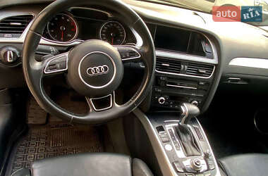 Седан Audi A4 2015 в 
