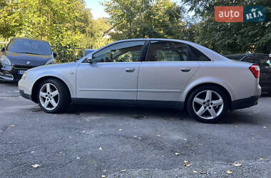 Седан Audi A4 2002 в 