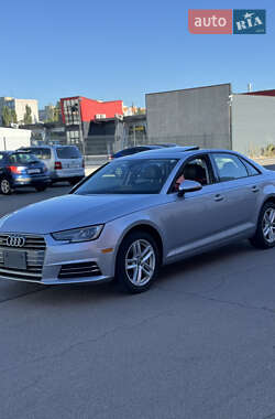 Седан Audi A4 2017 в 