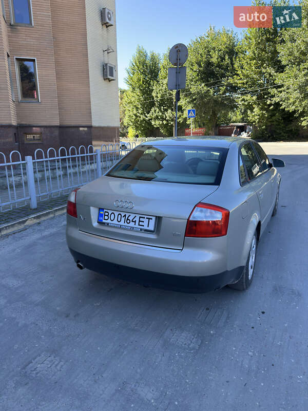 Седан Audi A4 2003 в Збараже