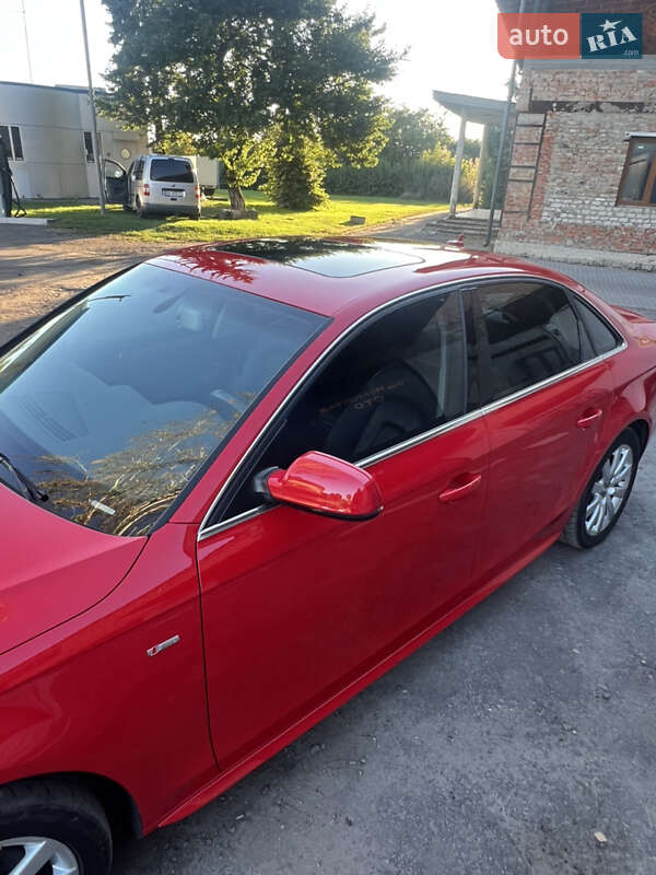 Седан Audi A4 2015 в Дубно