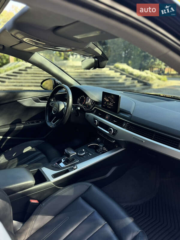 Седан Audi A4 2017 в Нежине