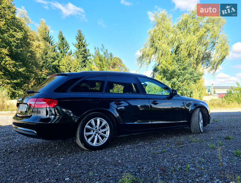 Универсал Audi A4 2013 в Самборе