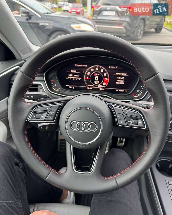 Седан Audi A4 2016 в Шептицькому