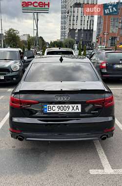 Седан Audi A4 2016 в 