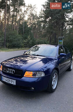 Седан Audi A4 1997 в 