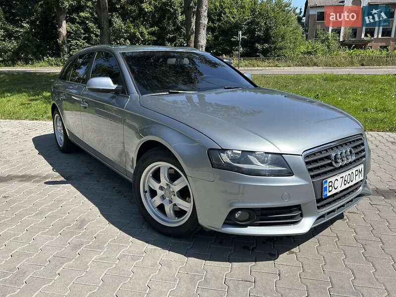 Универсал Audi A4 2010 в 