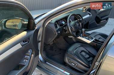 Седан Audi A4 2014 в 