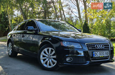 Седан Audi A4 2011 в Львове