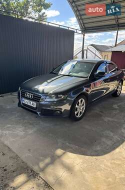 Седан Audi A4 2008 в Кам'янському