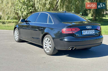 Седан Audi A4 2010 в 