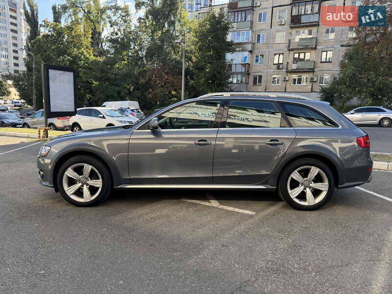 Универсал Audi A4 2013 в Киеве