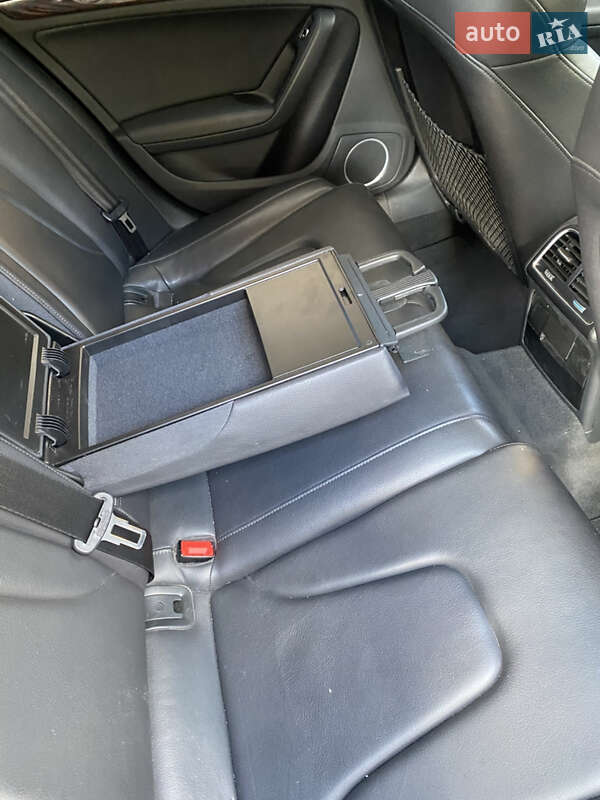 Универсал Audi A4 2013 в Харькове