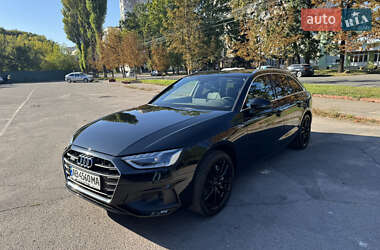 Универсал Audi A4 2020 в 