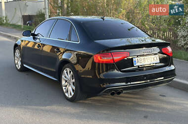 Седан Audi A4 2013 в 