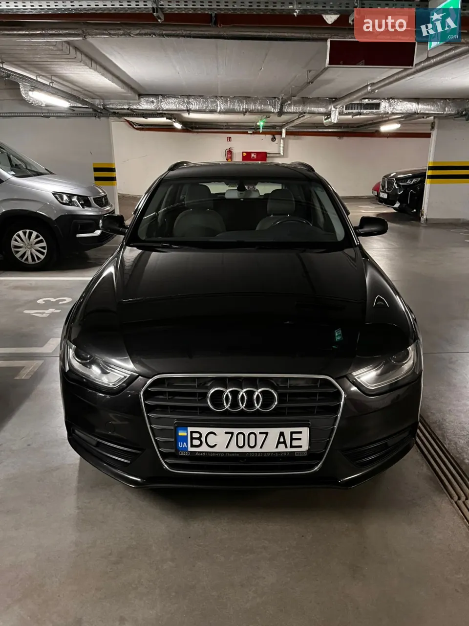 2012 Audi A4 - мініатюра 15