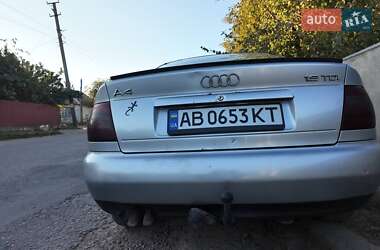 Седан Audi A4 1998 в 