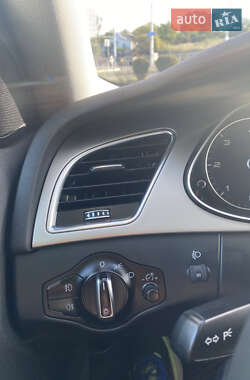 Седан Audi A4 2012 в 