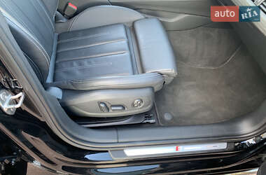 Седан Audi A4 2023 в 
