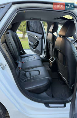 Седан Audi A4 2014 в 