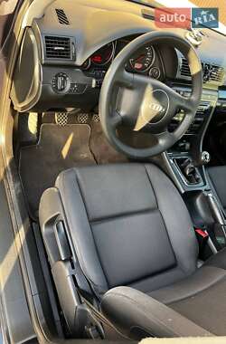 Седан Audi A4 2002 в 