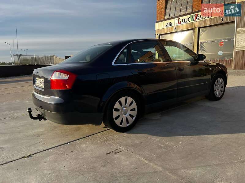 Седан Audi A4 2002 в Львове