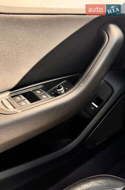 Седан Audi A4 2015 в 