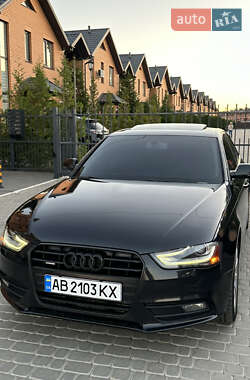 Седан Audi A4 2012 в 