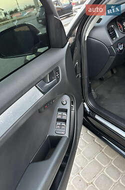 Седан Audi A4 2012 в 