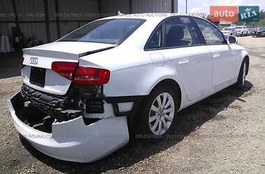 Седан Audi A4 2014 в 