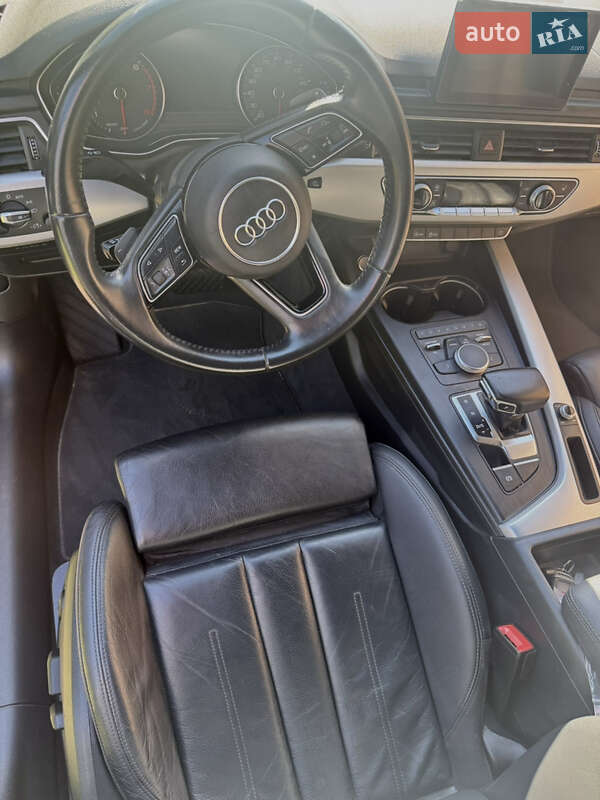 Седан Audi A4 2018 в Коломиї