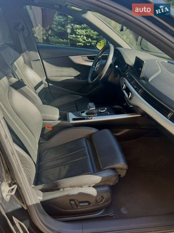 Седан Audi A4 2018 в Коломиї
