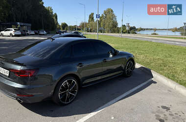 Седан Audi A4 2018 в 
