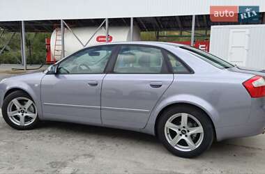 Седан Audi A4 2004 в 