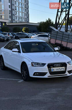 Седан Audi A4 2012 в 