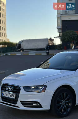 Седан Audi A4 2012 в 