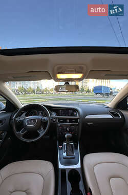 Седан Audi A4 2012 в 