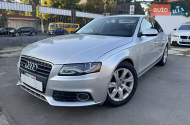 Седан Audi A4 2011 в 