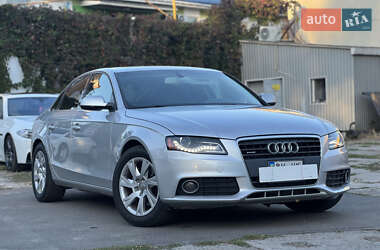 Седан Audi A4 2011 в 