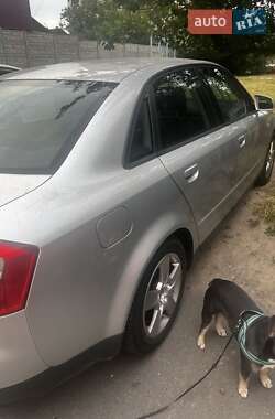 Седан Audi A4 2001 в 