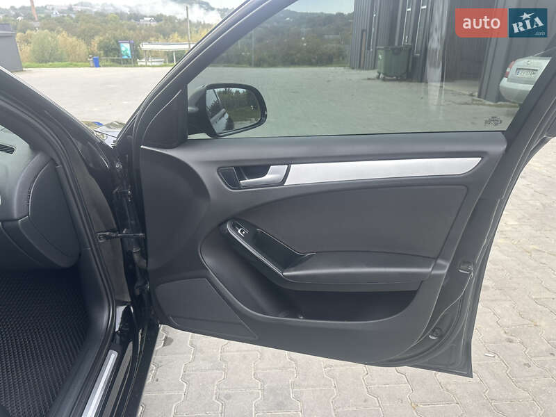 Универсал Audi A4 2013 в Хотине