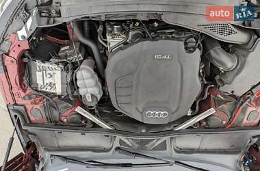Седан Audi A4 2019 в 